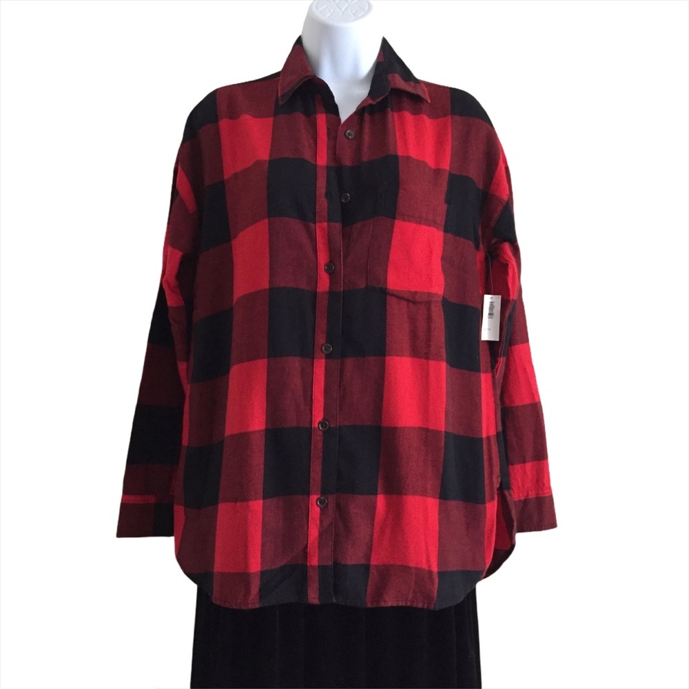 OLD NAVY Buffalo Plaid The Boyfriend Shirt…